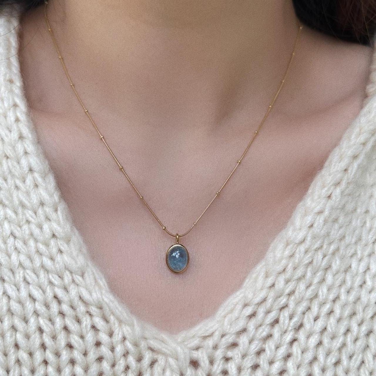 Sea Aquamarine natural stone gold necklace