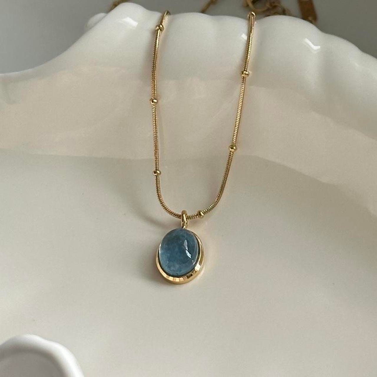 Sea Aquamarine natural stone gold necklace