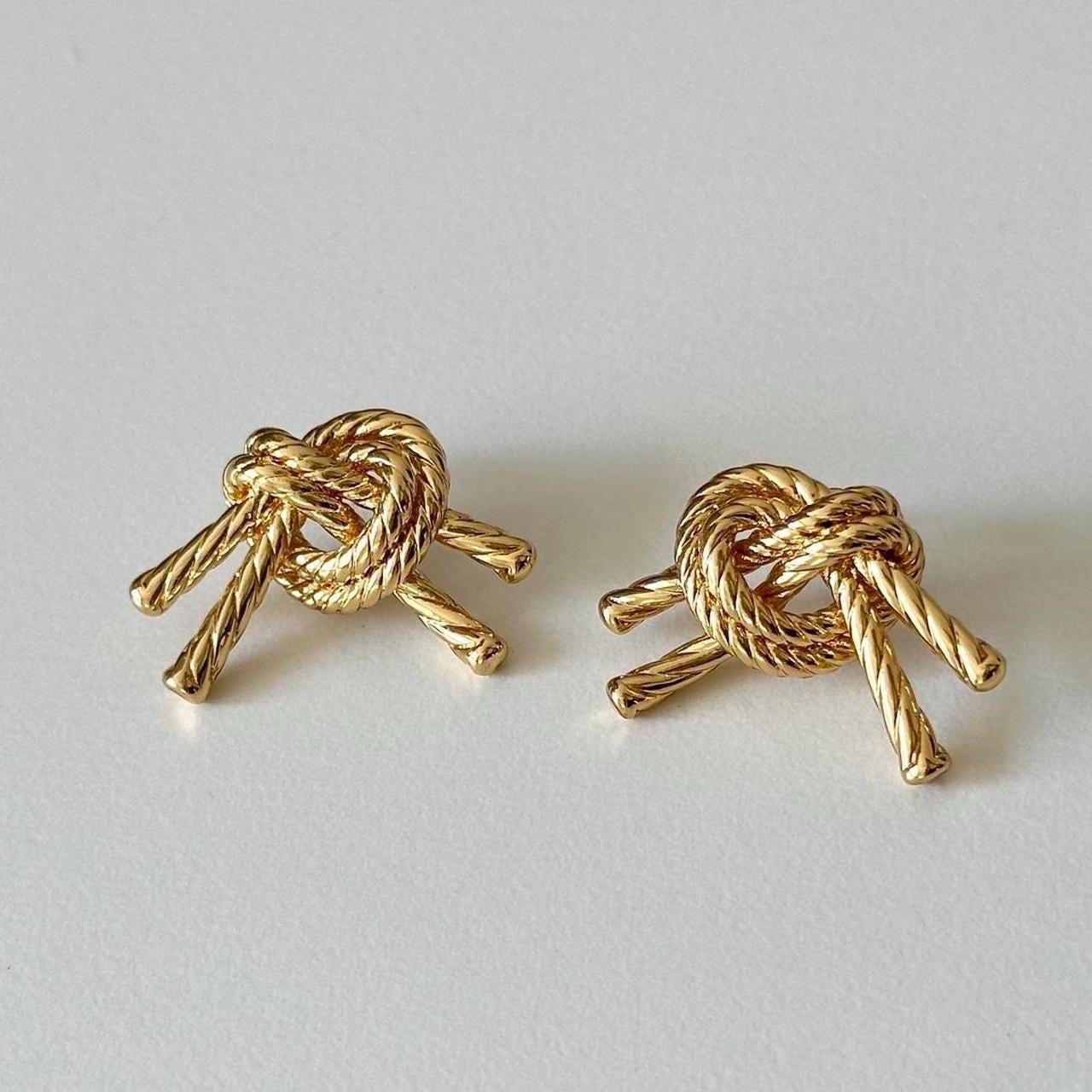 Gold Knot Stud Earrings, Gold Twisted Rope Design Earrings, Chunky Gold Tone Rope Twisted Stud Earrings, Elegant Statement Earrings