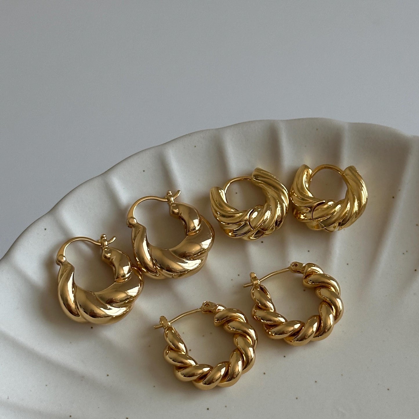Gold Twist Hoop Earrings