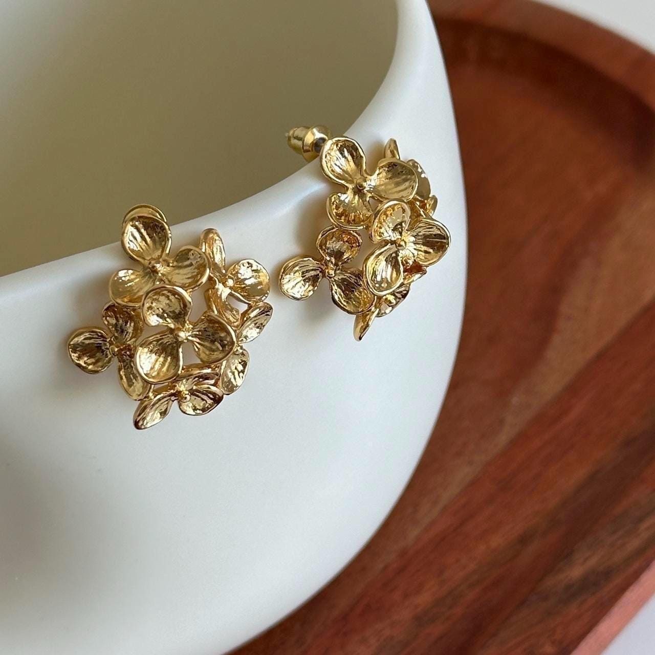 Gold Floral Statement Earrings – 3D Flower Cluster Design
