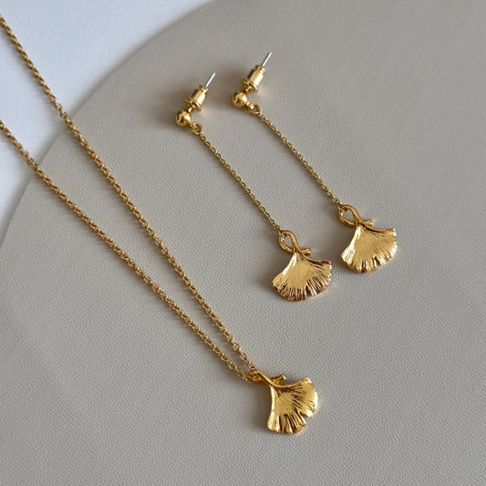 Gold ginkgo pendant necklace and earrings set