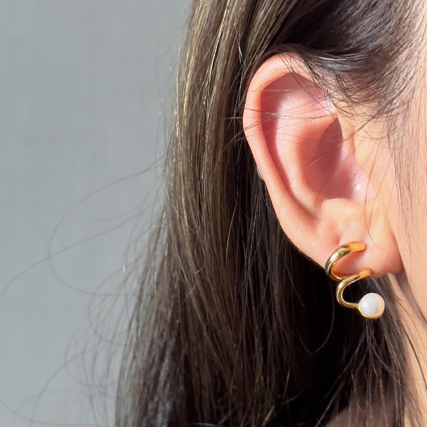 Gold & Silver Twist Freshwater Pearl Stud Earrings