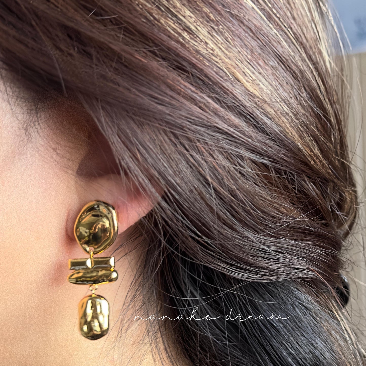 Gold Bold Textured Geometric Dangle Earrings, Chunky Retro Earrings, Gold Statement Drop Earrings, Lightweight Dangle Earrings