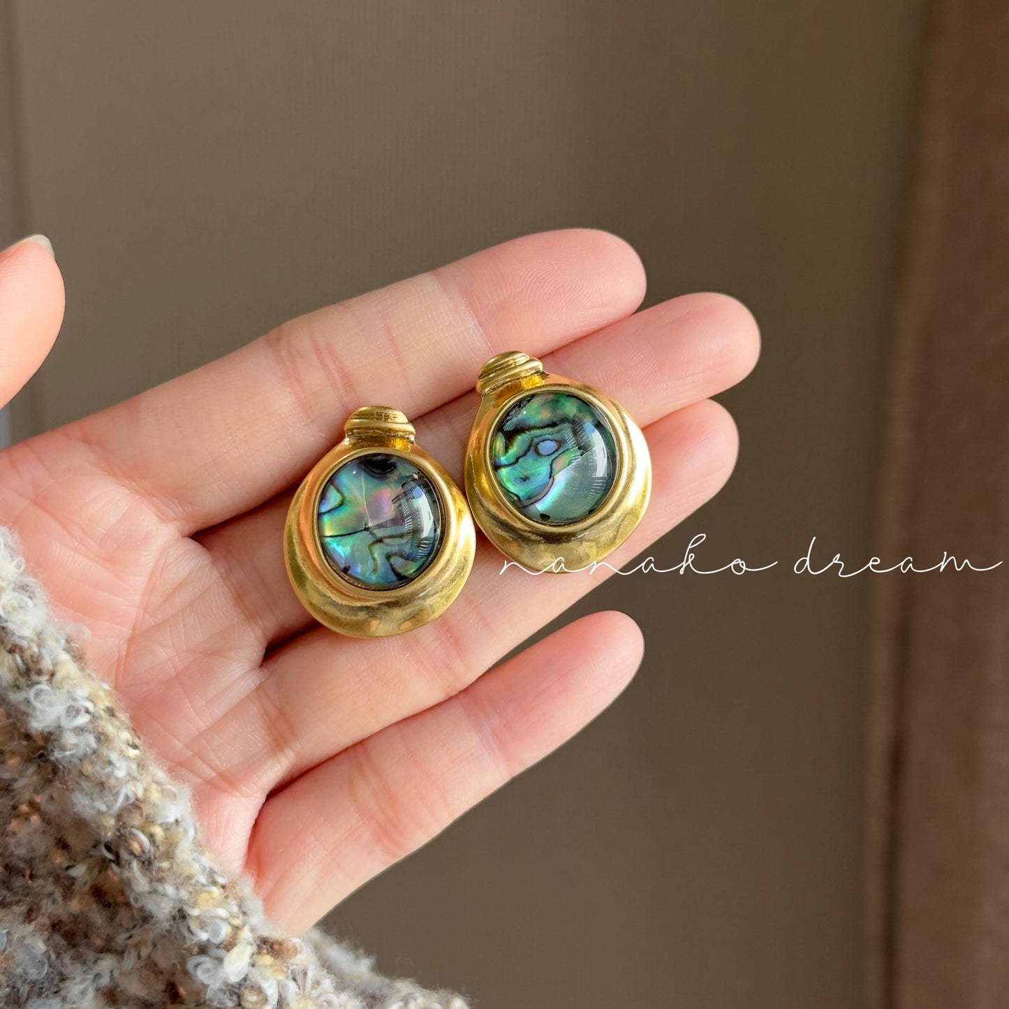 Round Abalone Shell Earrings with 18K Gold Plating