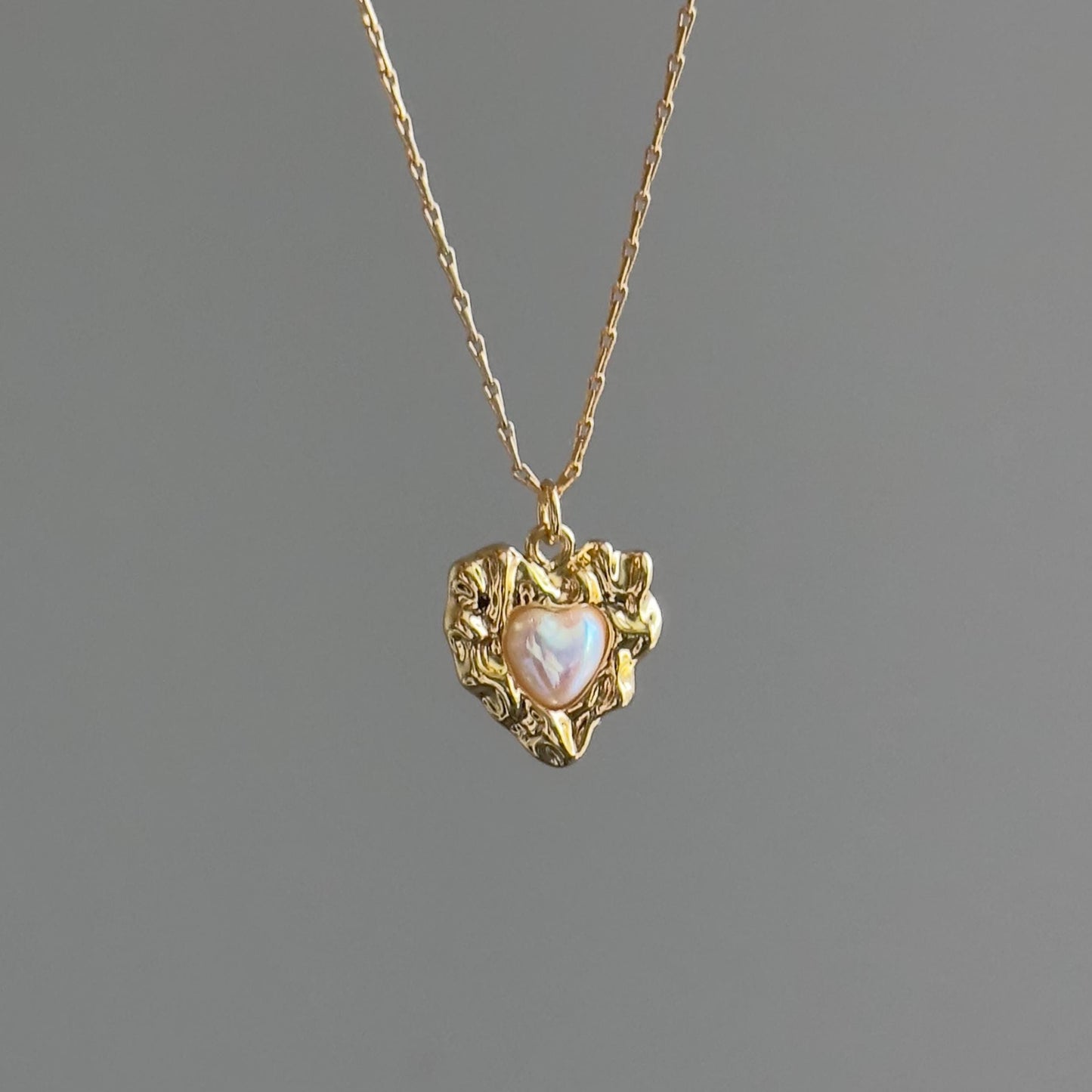 Heart Pearl Necklace, Light Pink Heart Pearl Necklace, Irregular Heart Jewelry, Romantic Statement Necklace for Women, Pearl Necklace