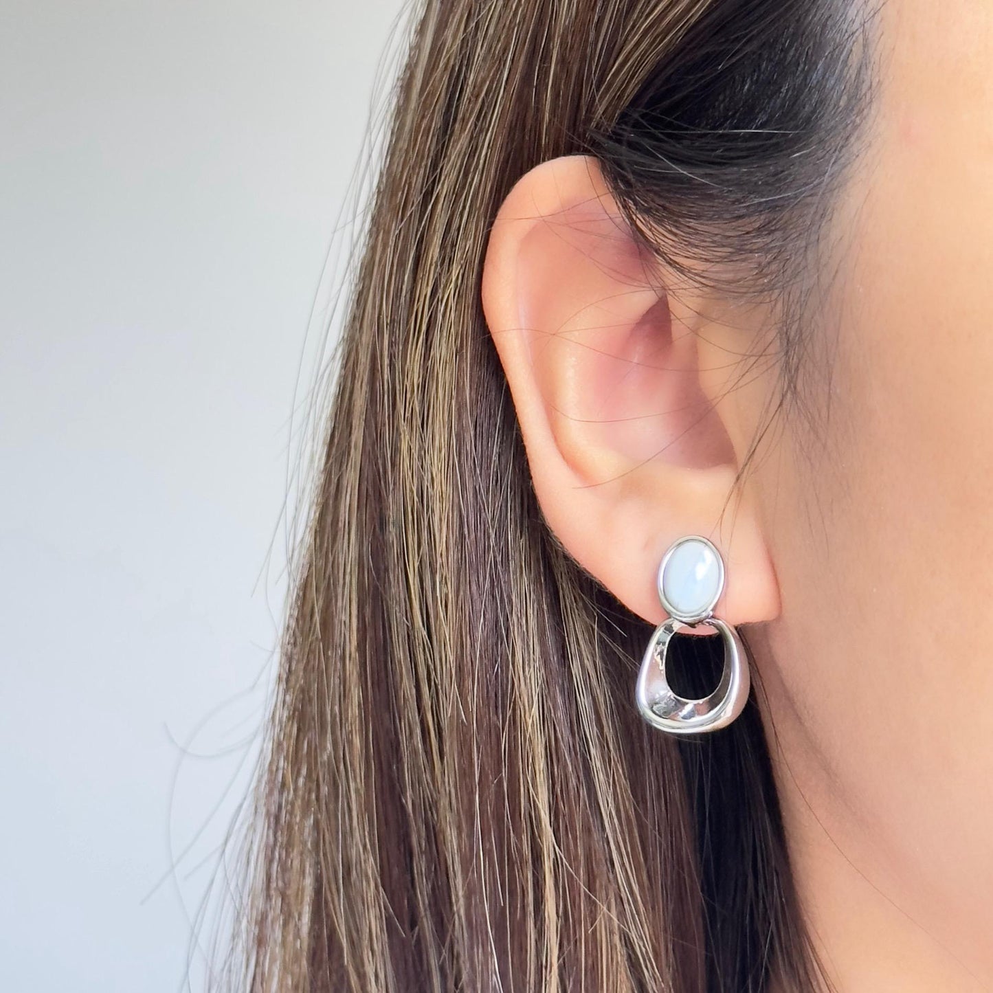 Geometric Drop Earrings with Shell, Gold And Silver Mother Of Pearl Earrings, Abstract Earrings, Modern Statement Earrings, Shell Jewelry