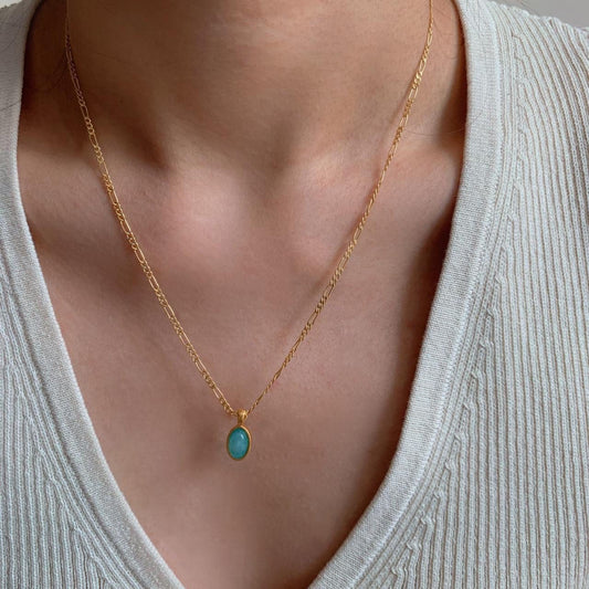 Blue oval natural stone gold necklace