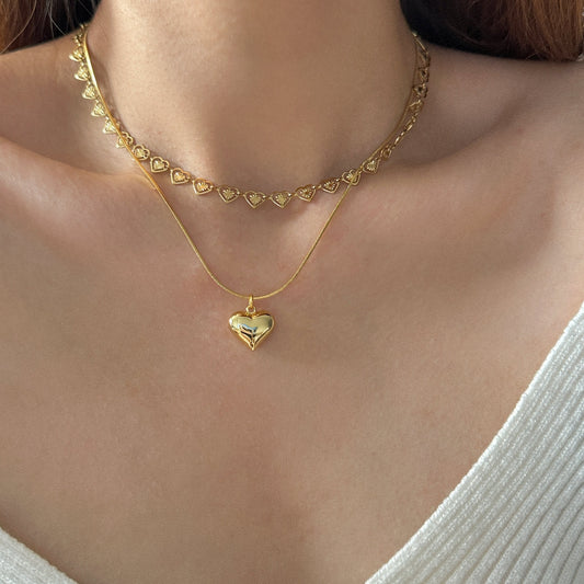 Gold/silver heart pendant necklace