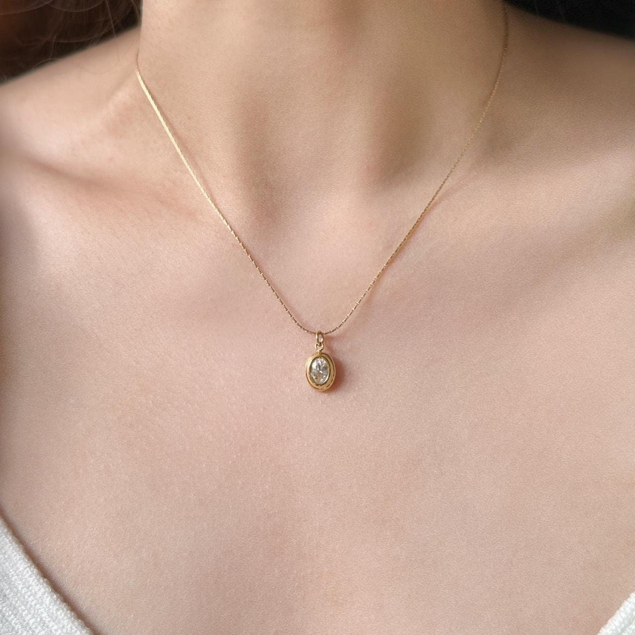 Mini Crystal pendant gold necklace