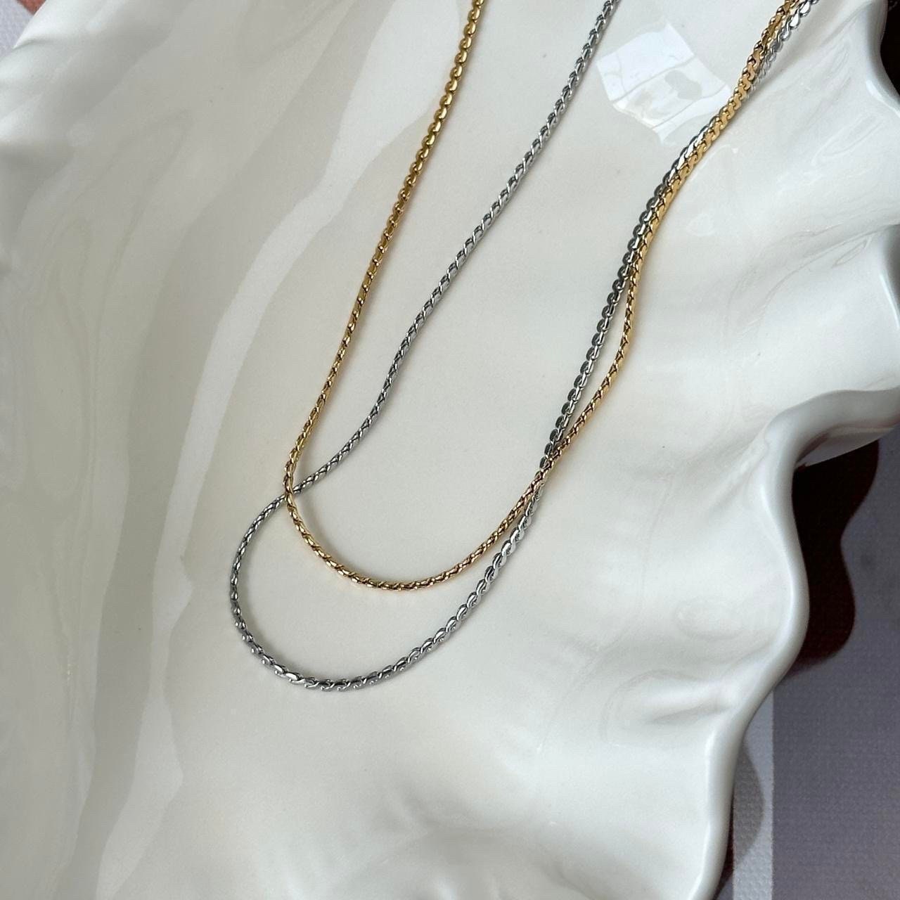 Gold/Silver Minimalist Thin Necklace