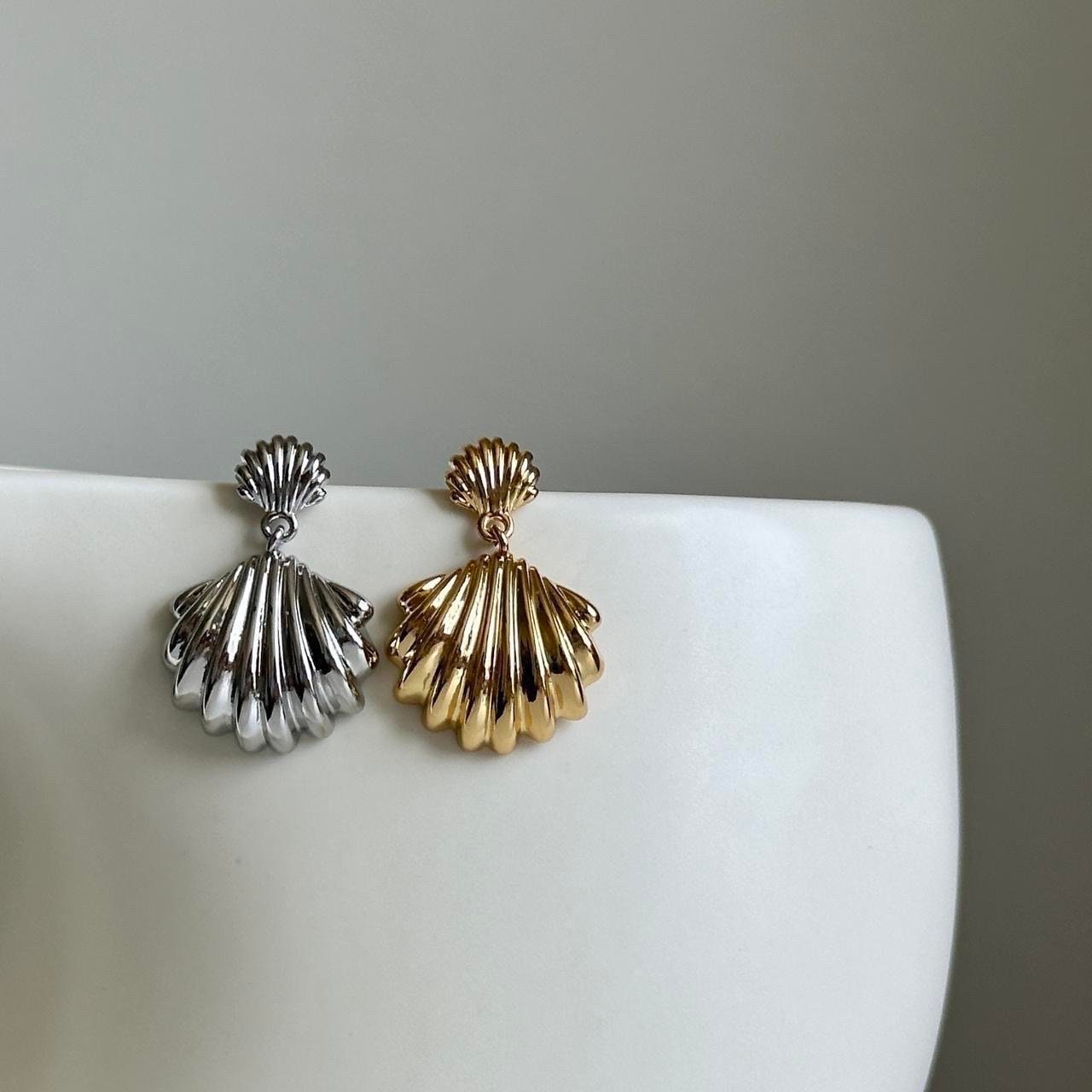 Gold Shells Earrings, Silver Shells Earrings