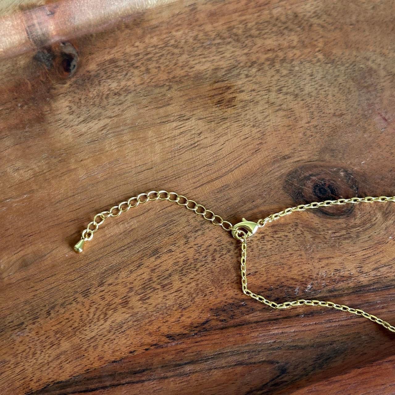 Gold Colored Shell Stone Necklace