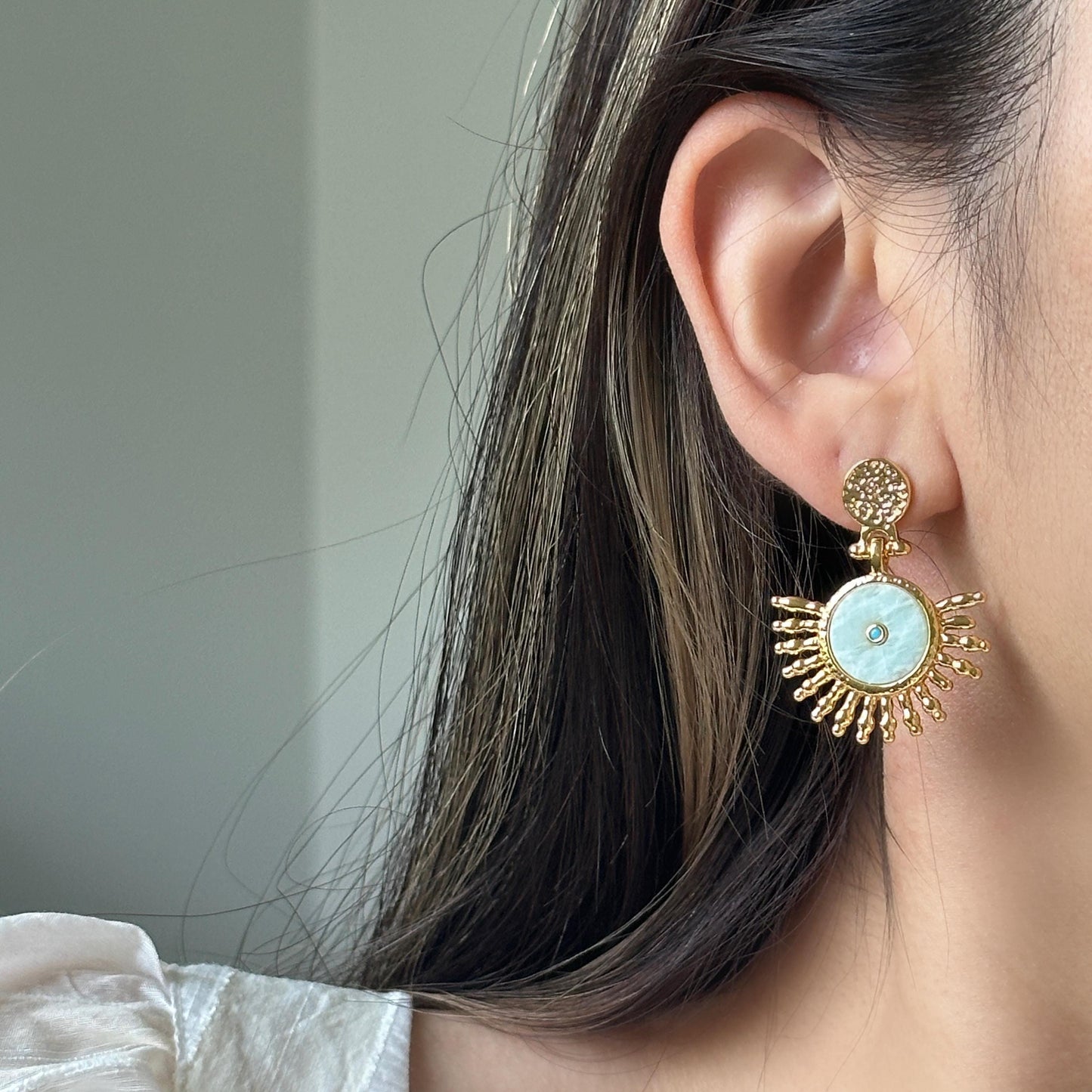 Retro Amazonite Turquoise Sun Textured Brass Gold-Plated Earrings