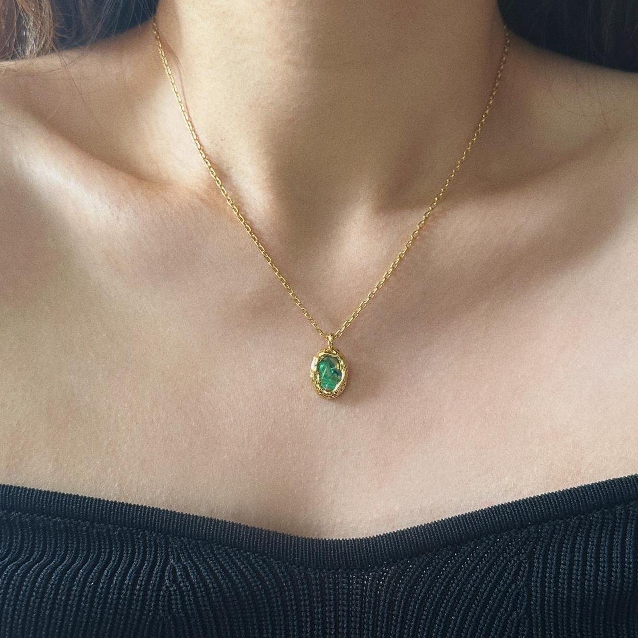 Gold Colored Shell Stone Necklace