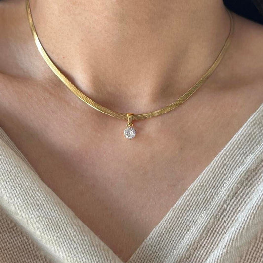 Gold Shiny Zirconia Necklace