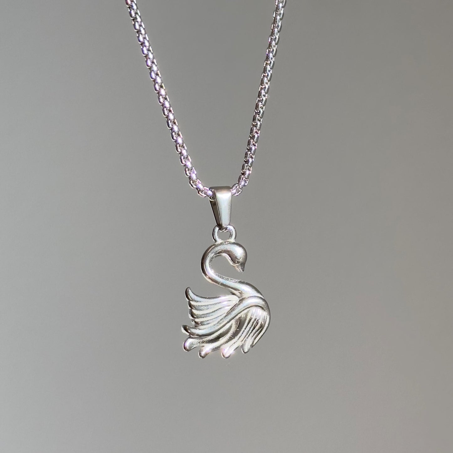 Elegant Gold-Plated Stainless Steel Swan Pendant Necklace