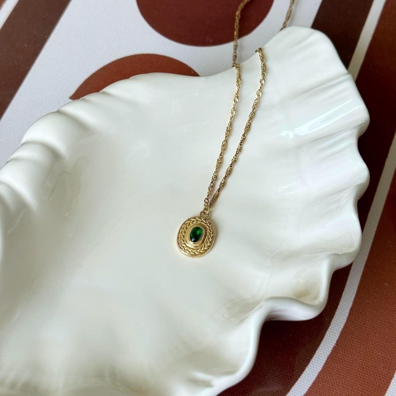 Vintage Ruby and Green Gemstone Pendant Gold Necklace