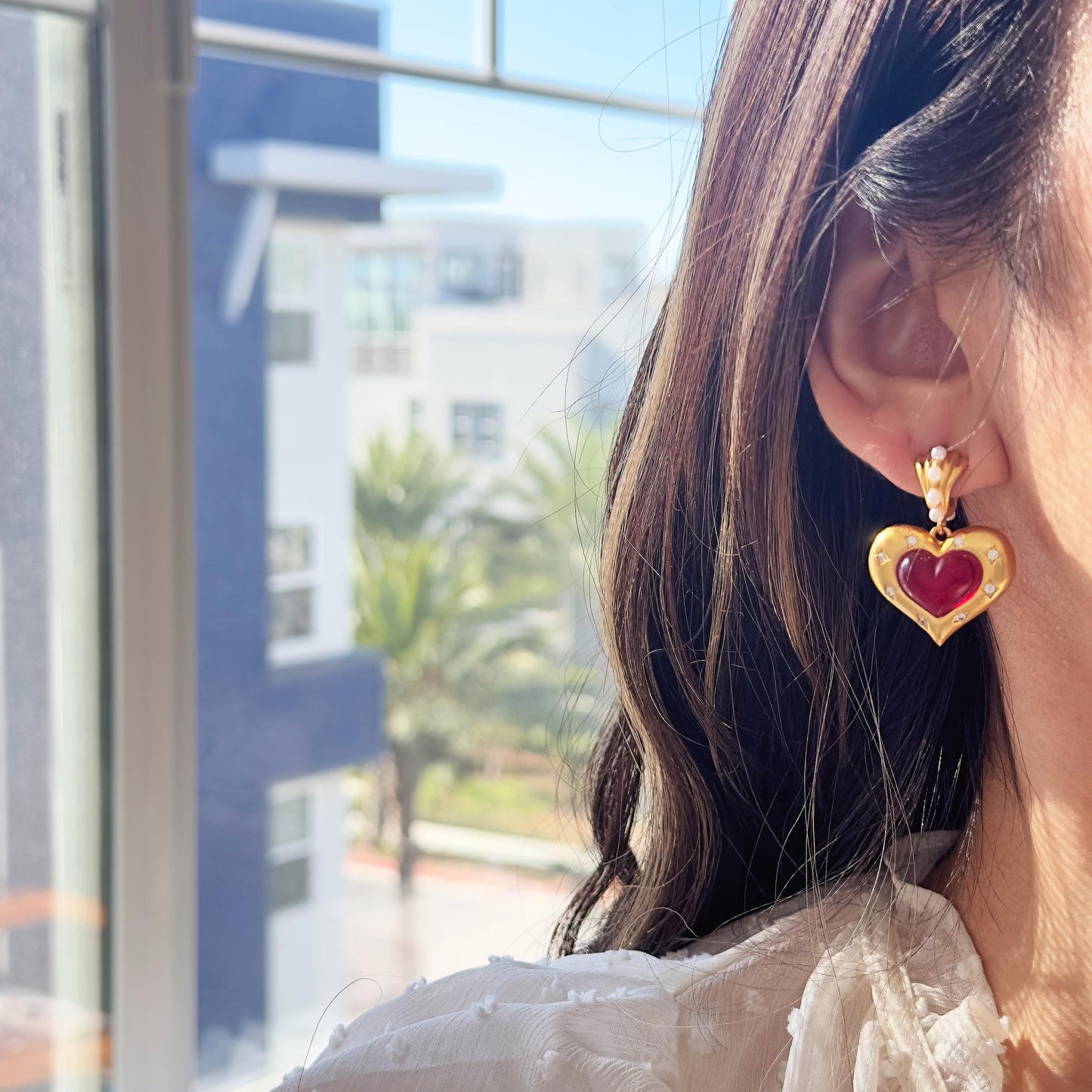 Vintage Style 18K Gold-Plated Red Heart Earrings ft