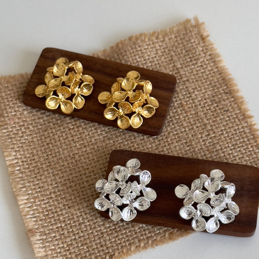 Gold Floral Statement Earrings – 3D Flower Cluster Design