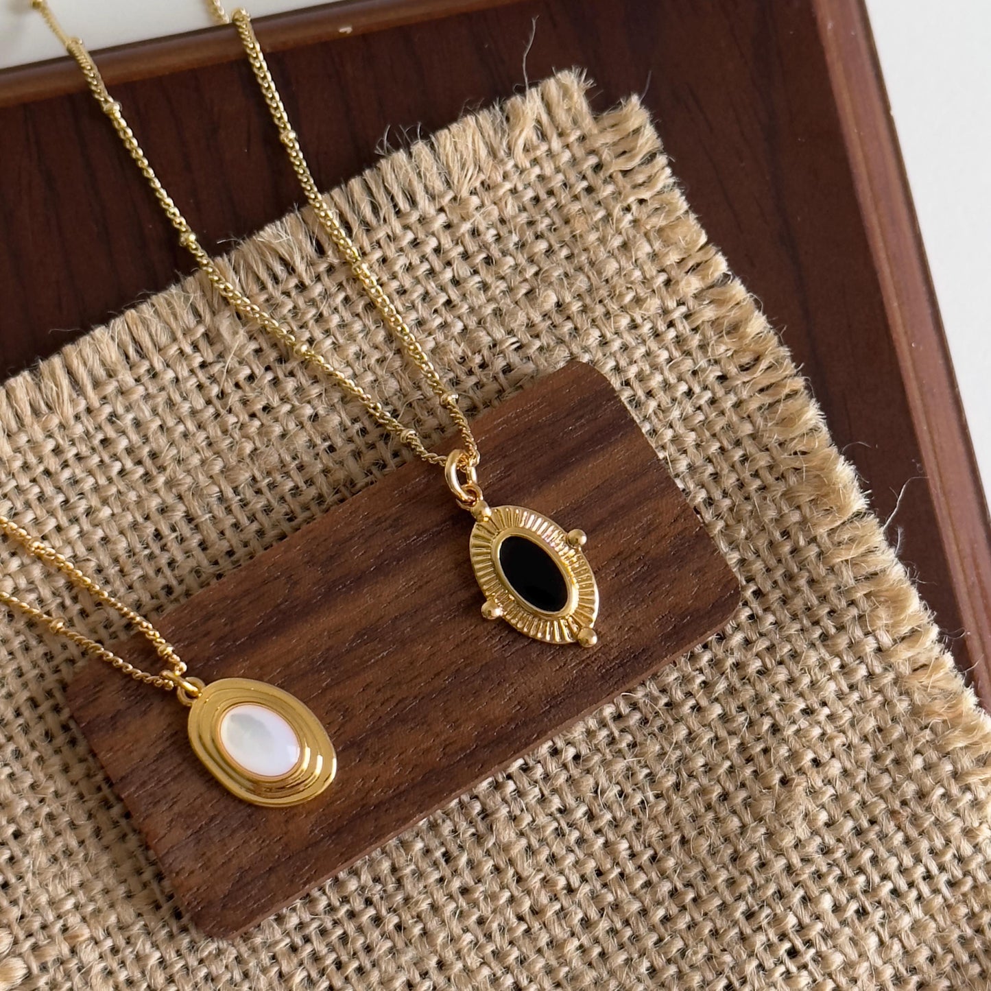 Gold Black Onyx Pendant Necklace