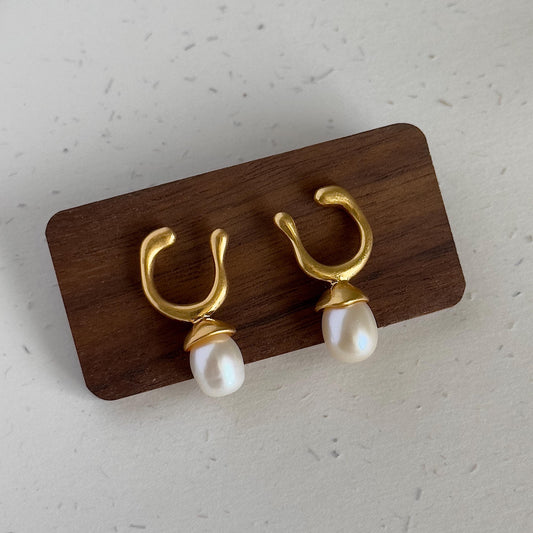Gold Plated Open Hoop Stud Earrings with Freshwater Pearls, Modern Minimalist Pearl Earrings, Pearl Jewelry, Pearl Earrings, Wedding Gift