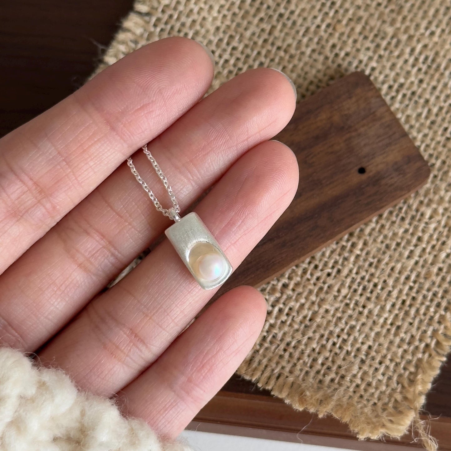 Minimalist Pearl Pendant Necklace, Gold & Silver Matte Geometric Freshwater Pearl Necklace, Dainty Gift for Her, Cute Pearl Pendant Necklace