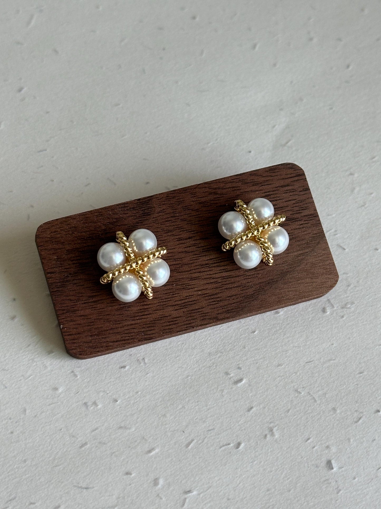 Pearl Cluster Earrings, Gold Twist Cross Pearl Stud Earrings, Elegant Faux Pearl Button Earrings, Classic Retro Jewelry, Gift for Her