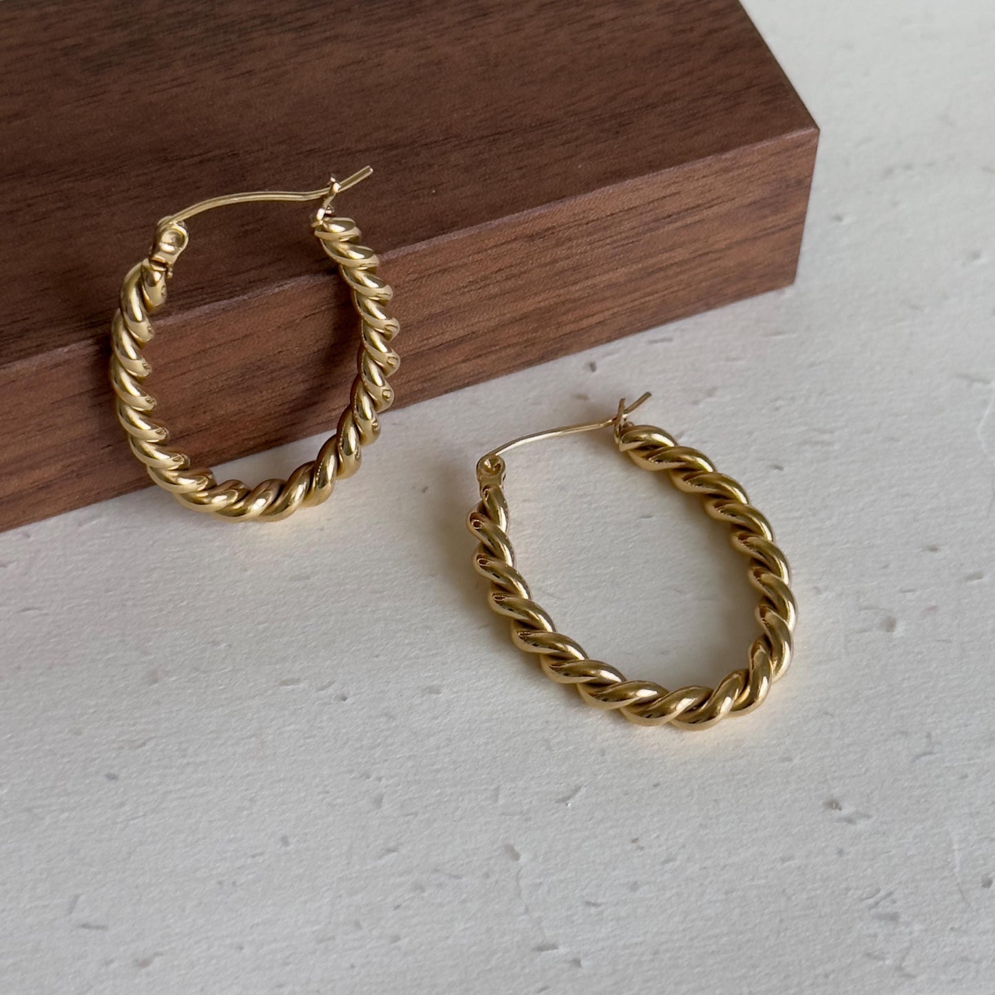 Gold Twisted Hoop Earrings, Rope Hoop Earrings, Chunky Gold Hoops, Lightweight Gold Earrings, Everyday Gold Hoops, Gift For Her