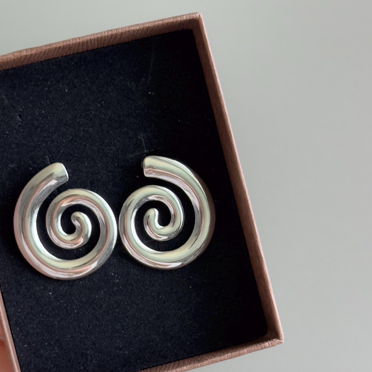 Bold Spiral Stud Earrings, Stainless Steel Swirl Earrings, Gold Silver Chunky Earrings, Modern Minimalist Statement Jewelry, Spiral Earrings