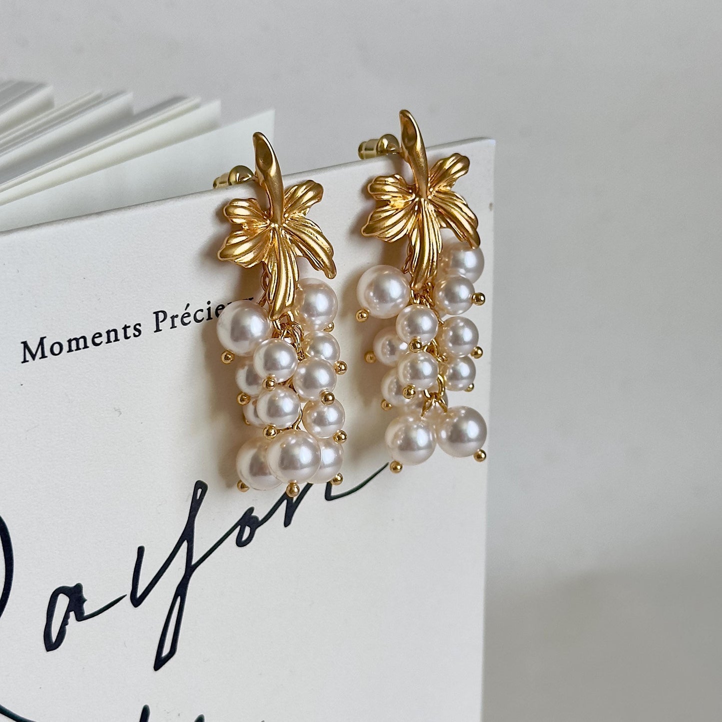 Pearl Cluster Earrings with Gold Leaf Top, Grape-Inspired Pearl Drop Earrings, Faux Pearl Dangle Earrings, Bold Bridal Pearl Earrings