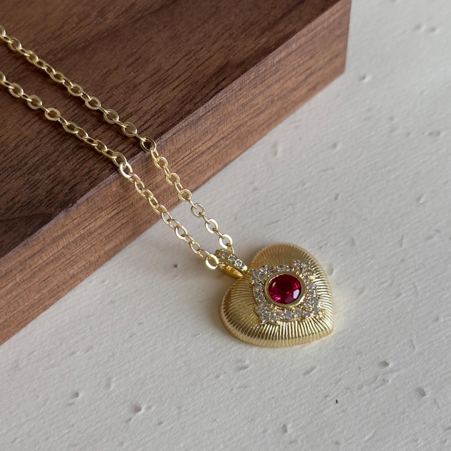 Heart Pendant Necklace with Red Gemstone, Gold Textured Heart Necklace, Dainty Ruby Heart Necklace, Elegant Retro Jewelry Gift for Her