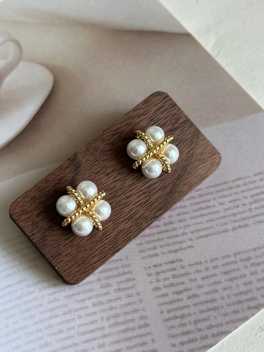 Pearl Cluster Earrings, Gold Twist Cross Pearl Stud Earrings, Elegant Faux Pearl Button Earrings, Classic Retro Jewelry, Gift for Her