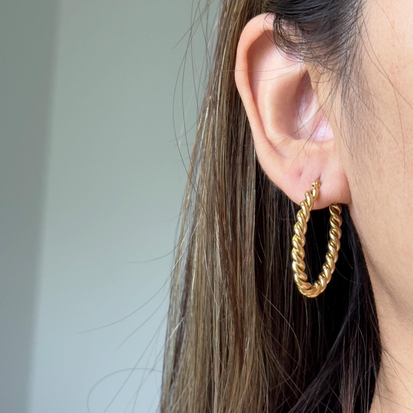 Gold Twisted Hoop Earrings, Rope Hoop Earrings, Chunky Gold Hoops, Lightweight Gold Earrings, Everyday Gold Hoops, Gift For Her