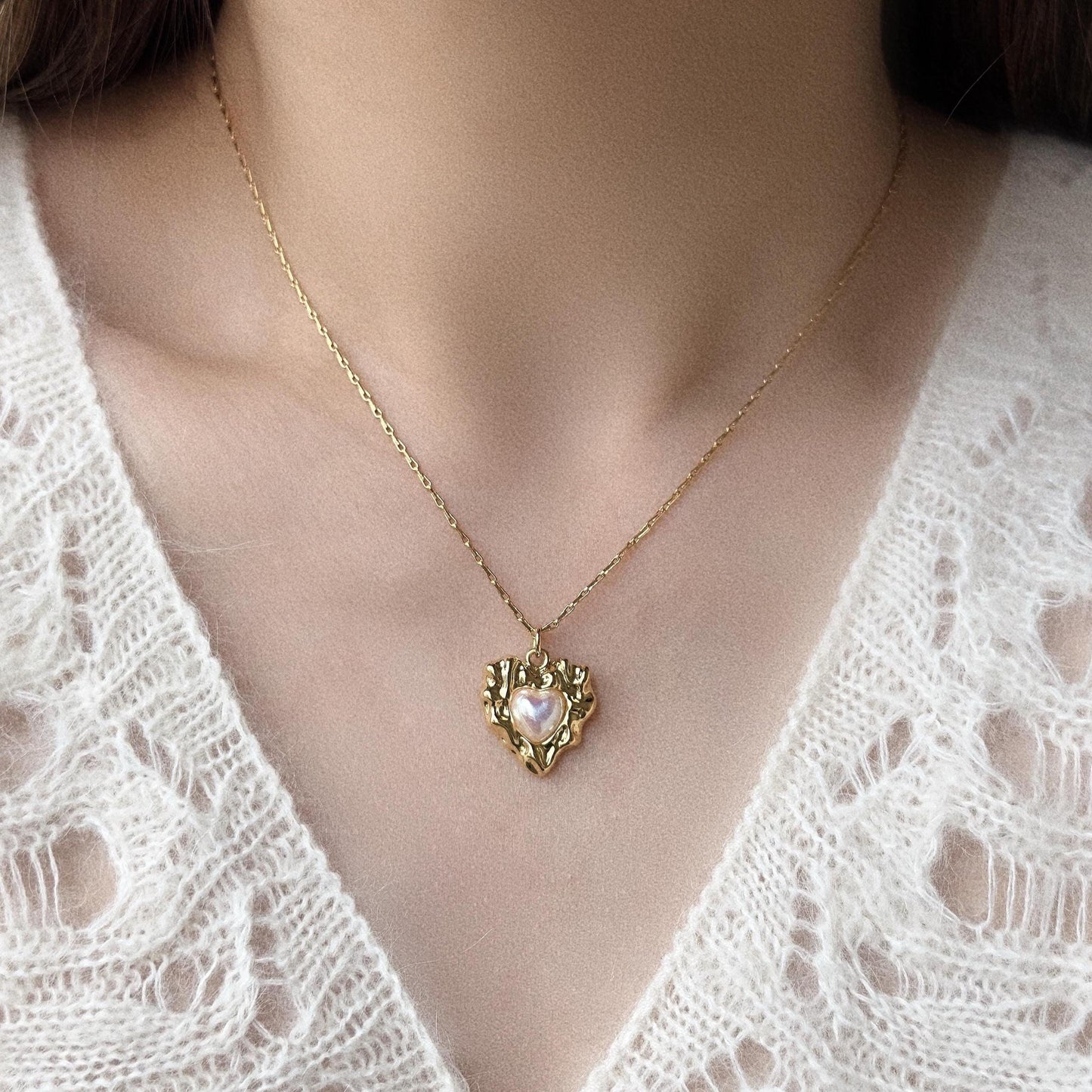 Heart Pearl Necklace, Light Pink Heart Pearl Necklace, Irregular Heart Jewelry, Romantic Statement Necklace for Women, Pearl Necklace