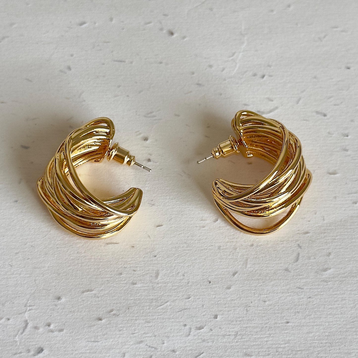 Multi Hoop Gold Twist Earrings, Layered Circle Hoop Earrings, Chunky Gold Hoops, Bold Statement Earrings, Retro Vintage Inspired Jewelry