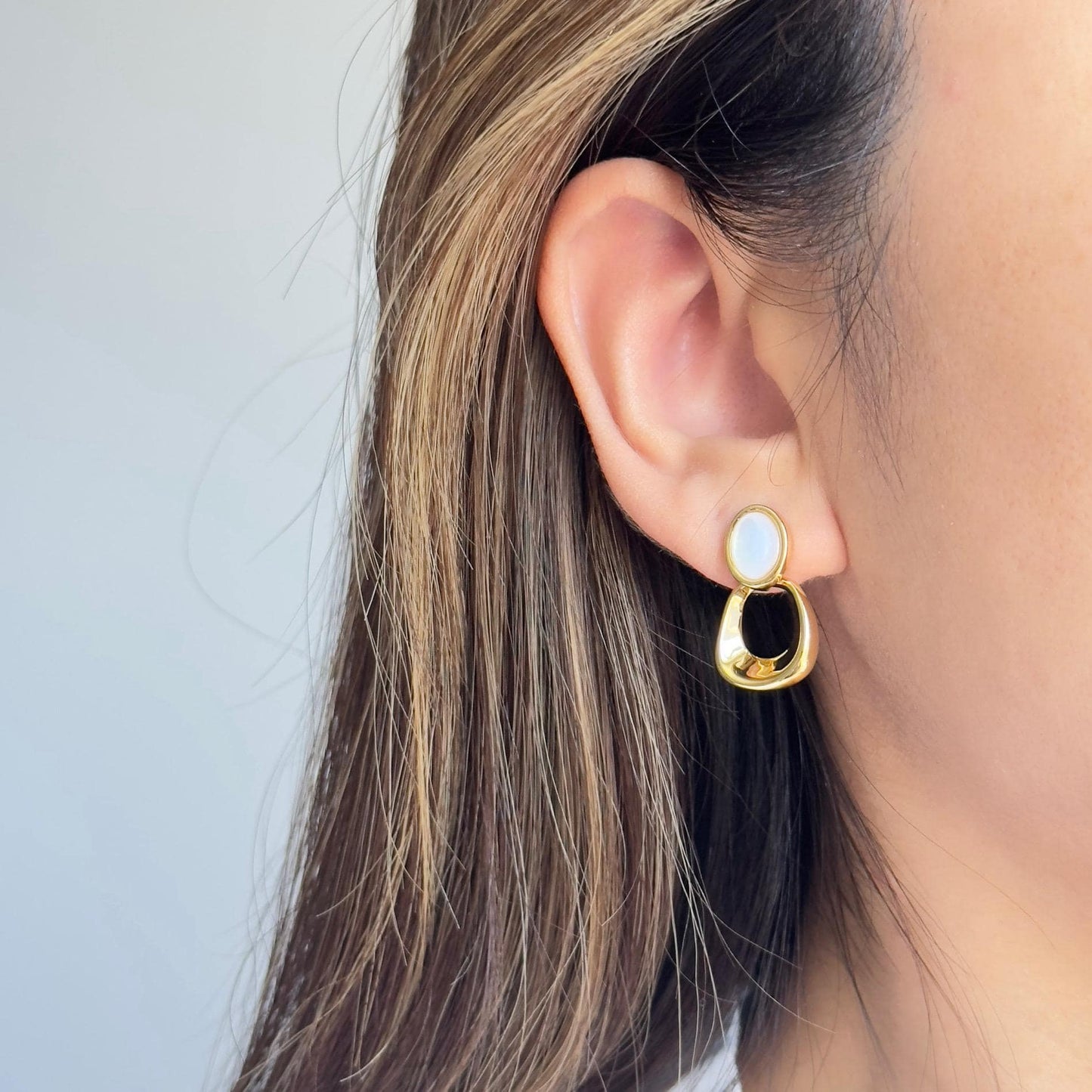 Geometric Drop Earrings with Shell, Gold And Silver Mother Of Pearl Earrings, Abstract Earrings, Modern Statement Earrings, Shell Jewelry