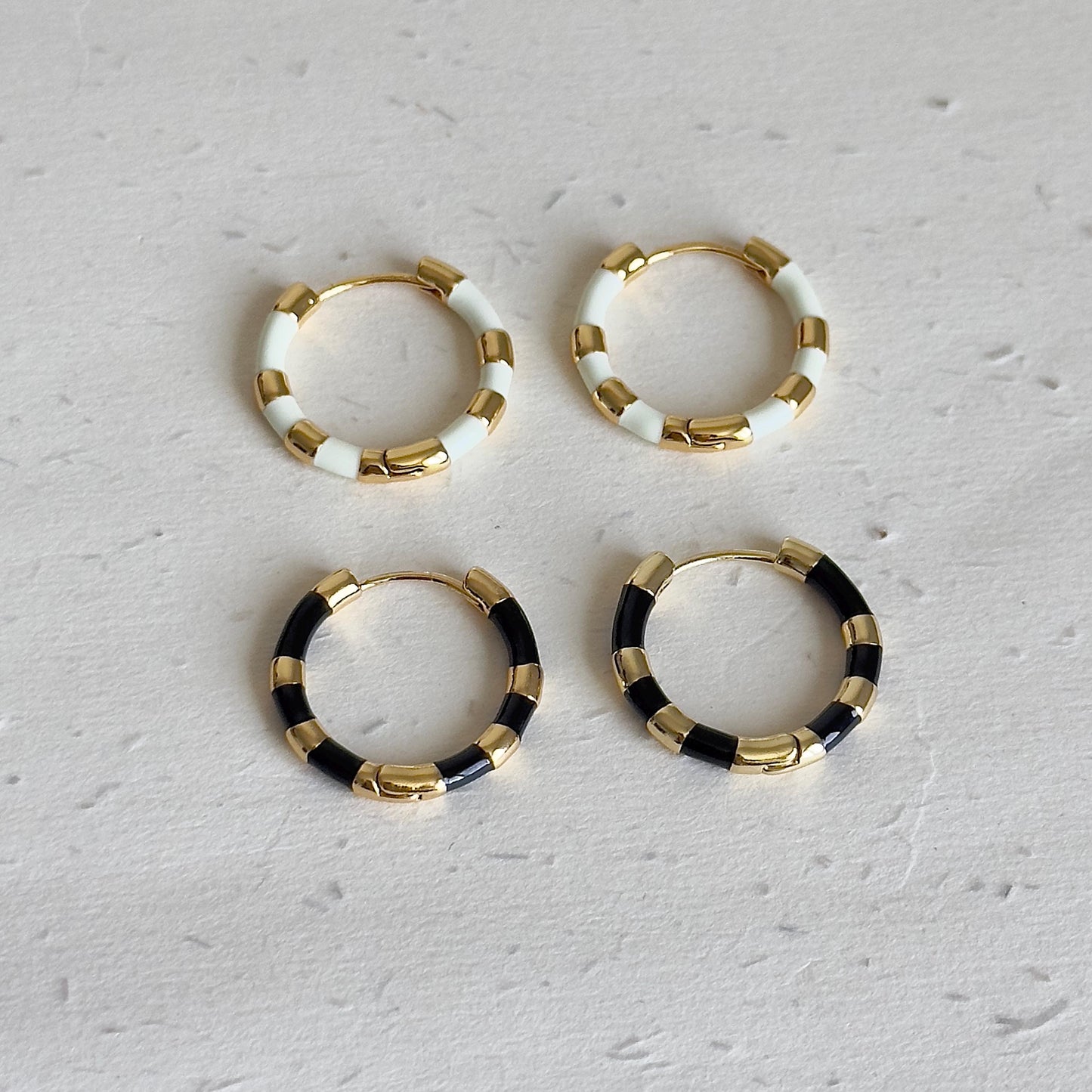 Striped Enamel Hoop Earrings, Black and White Gold Hoops, Minimalist Hoops, Lightweight Everyday Earrings, Unisex, Black And White Hoops