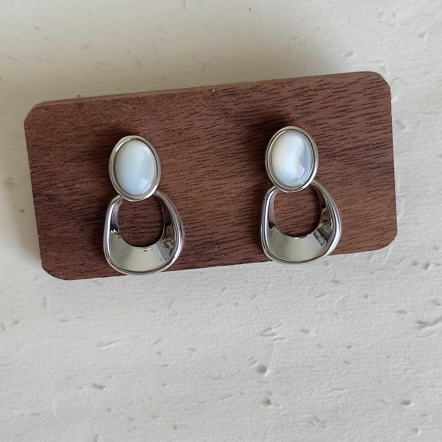 Geometric Drop Earrings with Shell, Gold And Silver Mother Of Pearl Earrings, Abstract Earrings, Modern Statement Earrings, Shell Jewelry
